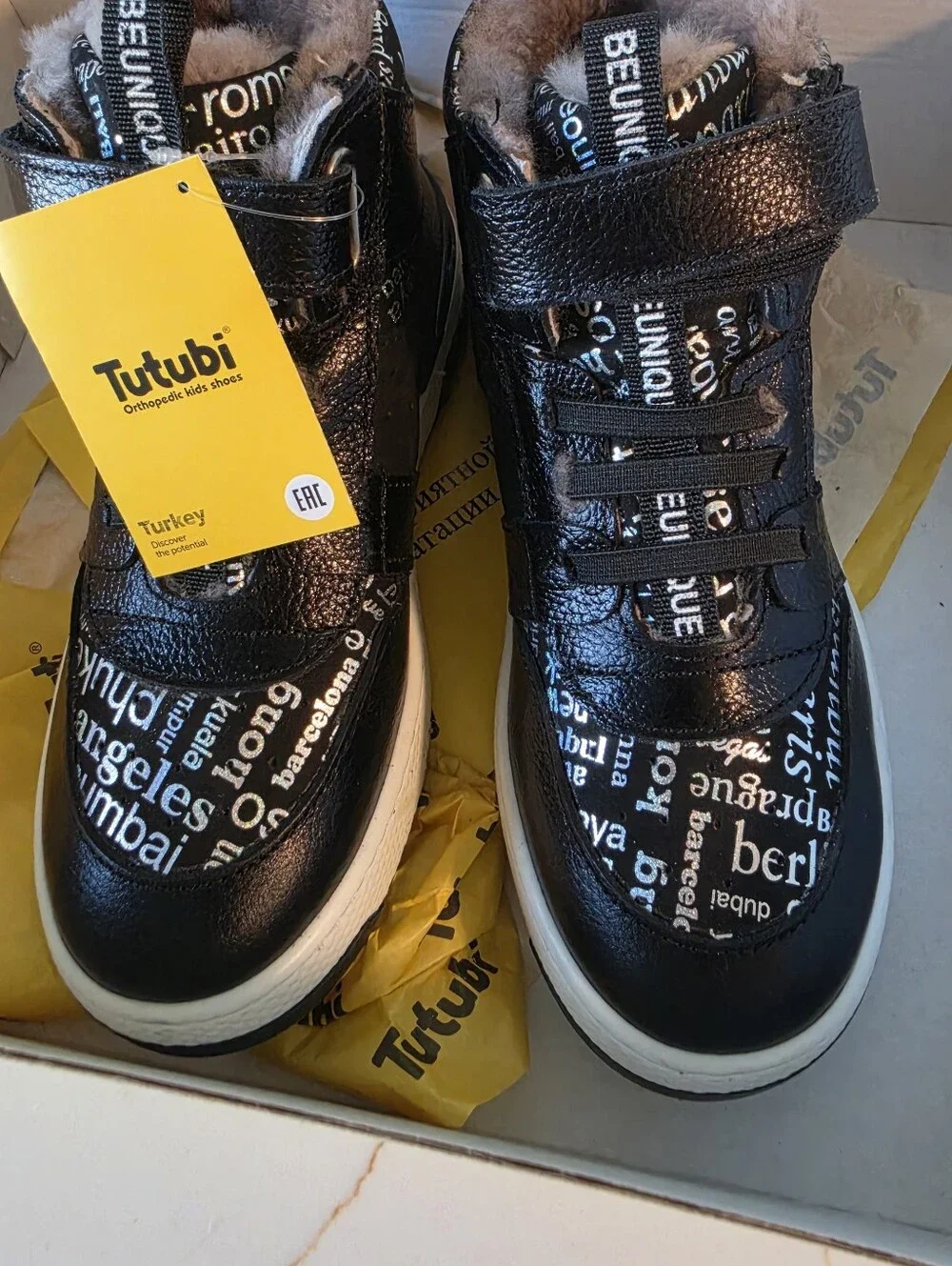 TUTUBI big Kids Leather Sneakers With Real Shirling Lining And Ortopedic Soles